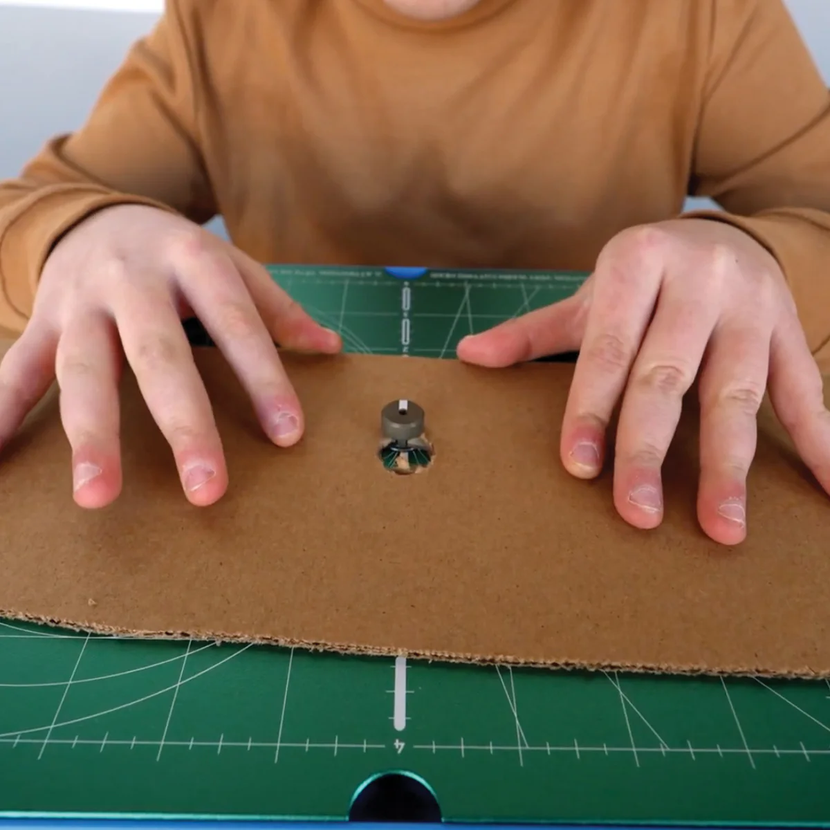 ChompSaw (with Hole Punch & Scoring Tool) (UK) - Image 4