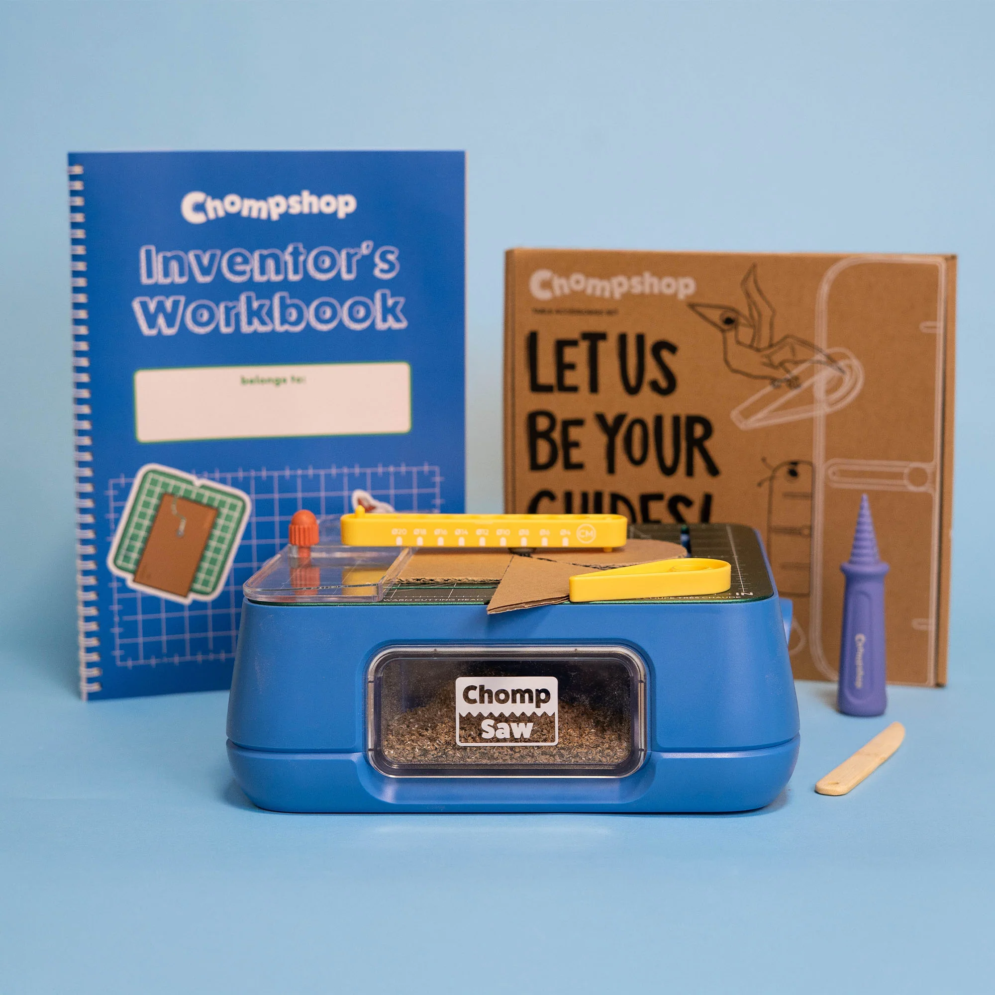 Maker Bundle (ChompSaw, Table Accessories, Inventor's Workbook, Hole Punch & Scoring Tool) (EUR)